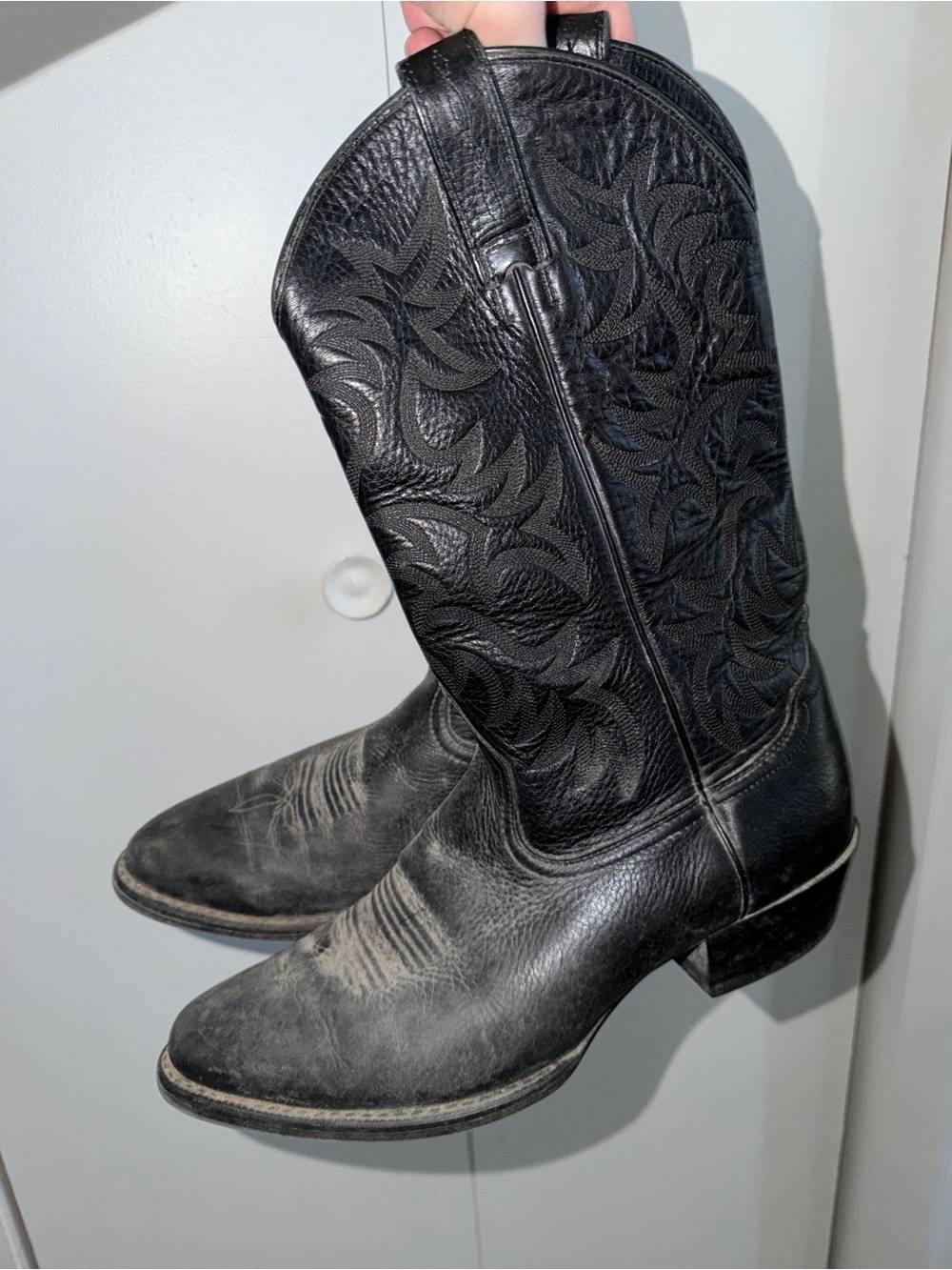 Ariat Black Embossed Leather Cowboy Boots - Unisex